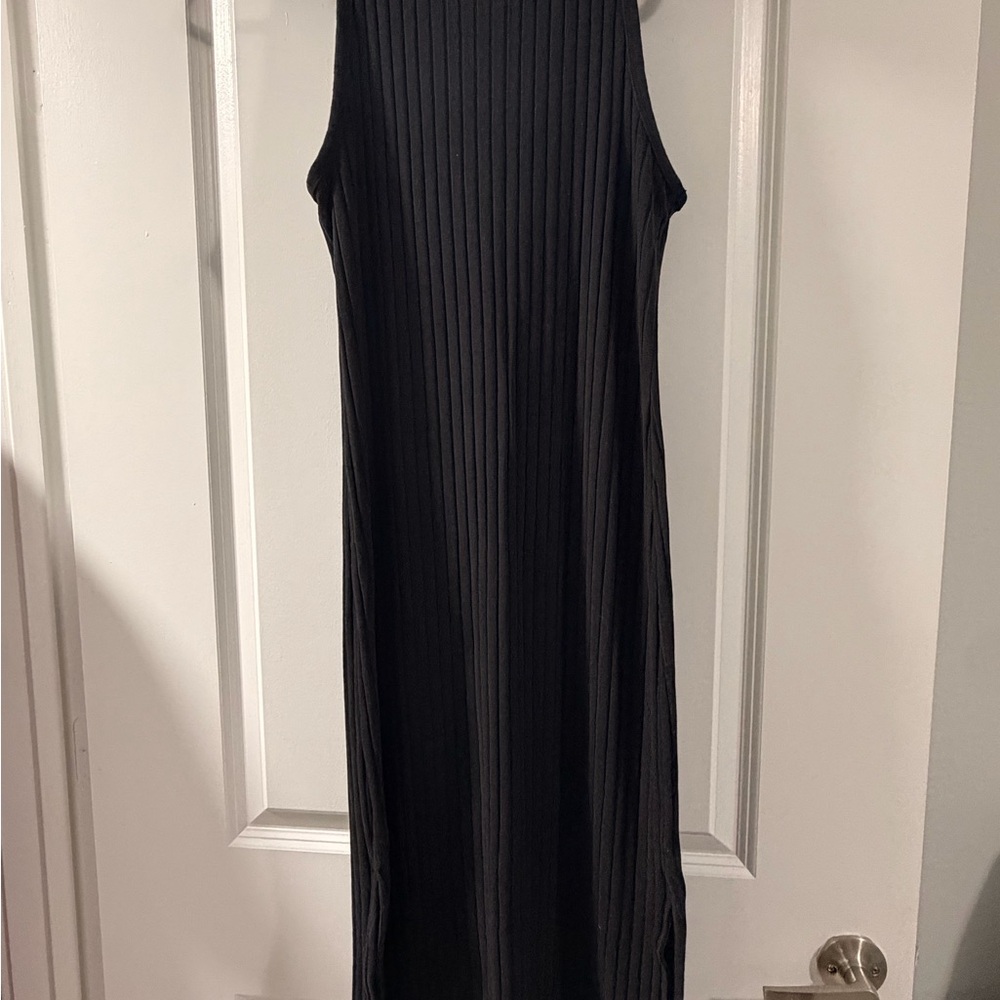Old Navy Black Ribbed Midi Dress